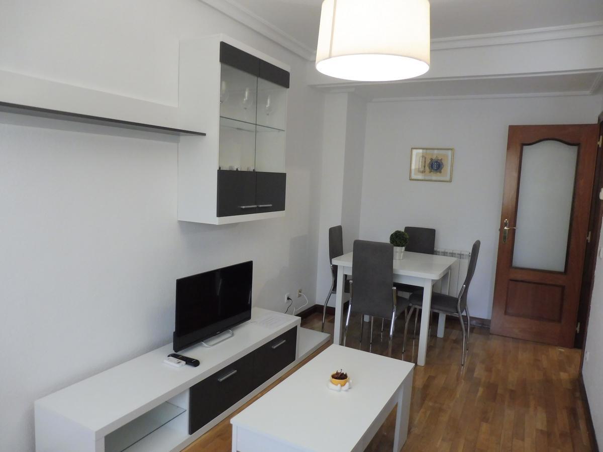 Apartamentos Anita Саламанка Екстер'єр фото